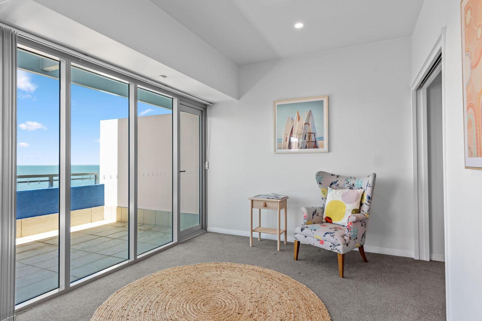 Proximity Waterfront Apartments Редкліфф Екстер'єр фото