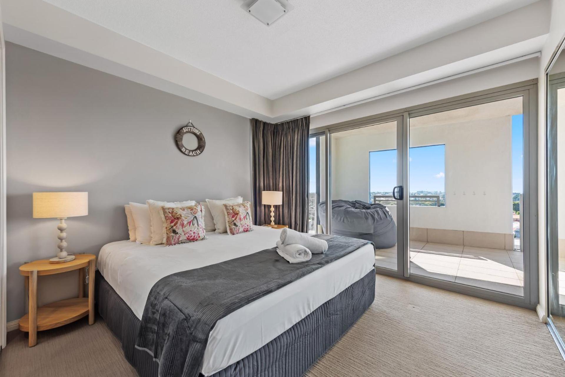 Proximity Waterfront Apartments Редкліфф Екстер'єр фото