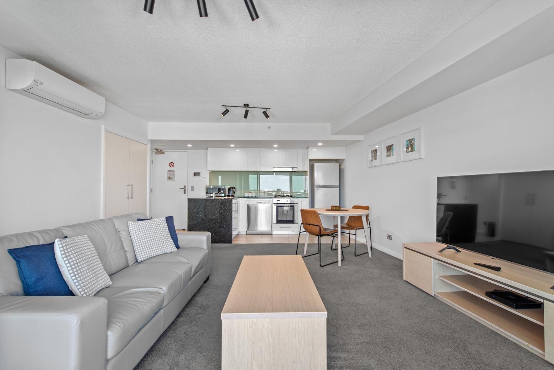 Proximity Waterfront Apartments Редкліфф Екстер'єр фото