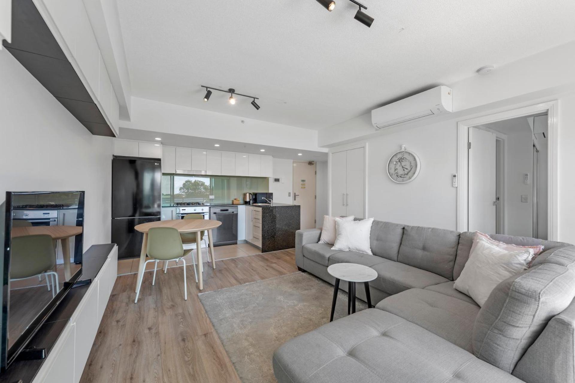 Proximity Waterfront Apartments Редкліфф Екстер'єр фото